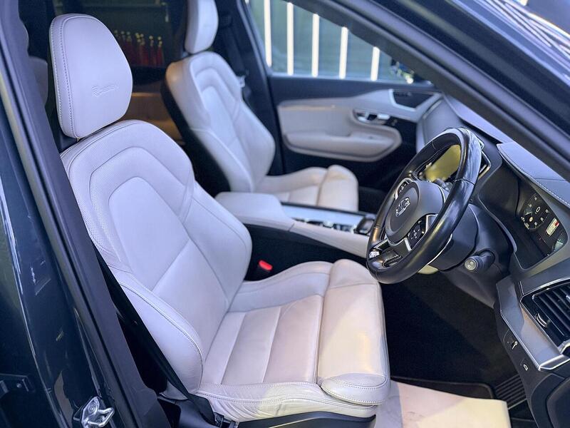 Volvo XC90 2.0 B5 MHEV R-Design Auto 4WD Euro 6 (s/s) 5dr - U457