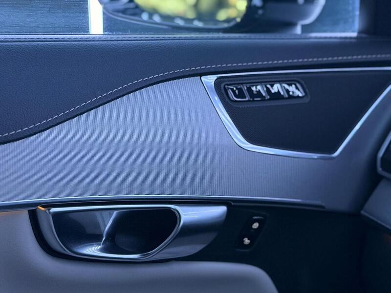 Volvo XC90 2.0 B5 MHEV R-Design Auto 4WD Euro 6 (s/s) 5dr - U457