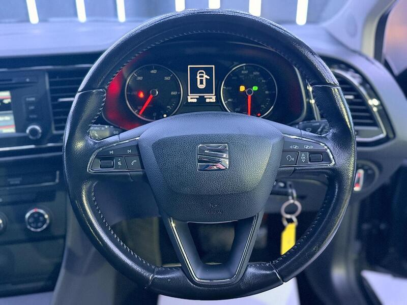 SEAT Leon 1.6 TDI CR SE DSG Euro 5 (s/s) 5dr - U459