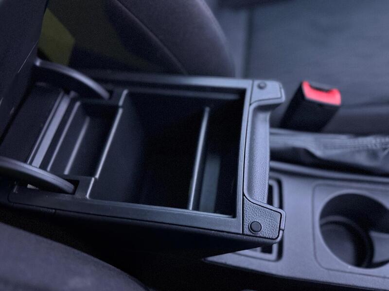 SEAT Leon 1.6 TDI CR SE DSG Euro 5 (s/s) 5dr - U459