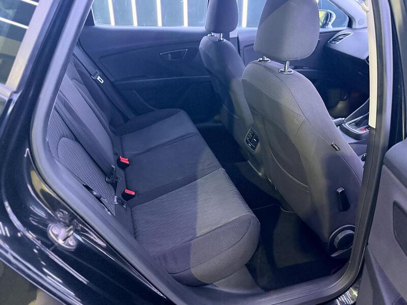 SEAT Leon 1.6 TDI CR SE DSG Euro 5 (s/s) 5dr - U459
