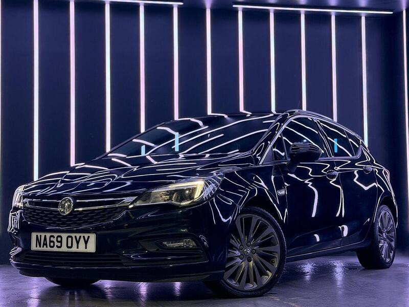 Vauxhall Astra 1.6 CDTi BlueInjection Griffin Euro 6 (s/s) 5dr - U460