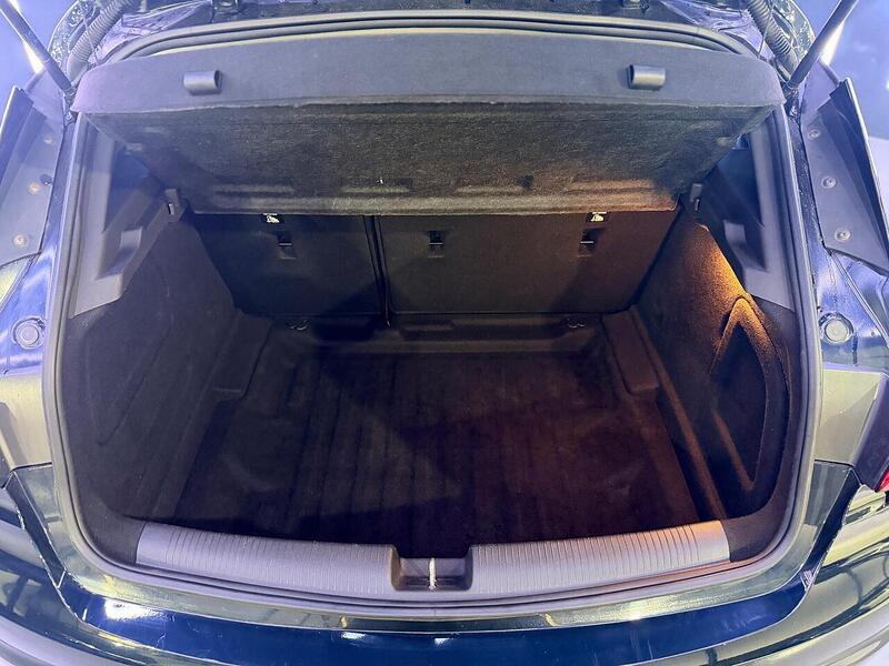 Vauxhall Astra 1.6 CDTi BlueInjection Griffin Euro 6 (s/s) 5dr - U460