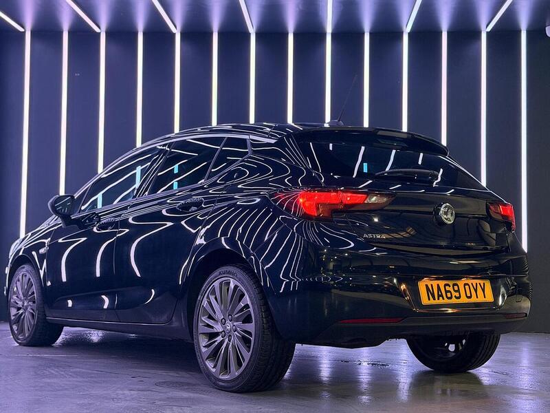 Vauxhall Astra 1.6 CDTi BlueInjection Griffin Euro 6 (s/s) 5dr - U460