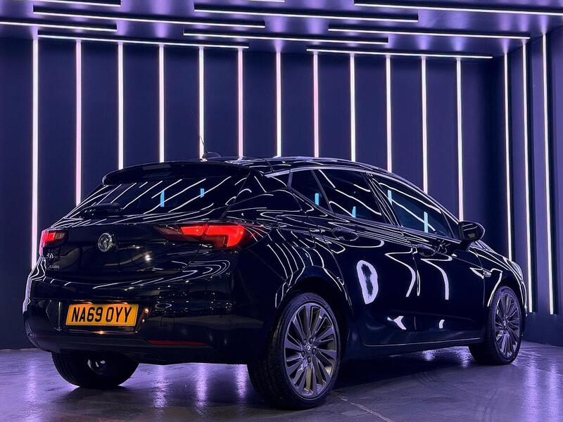 Vauxhall Astra 1.6 CDTi BlueInjection Griffin Euro 6 (s/s) 5dr - U460