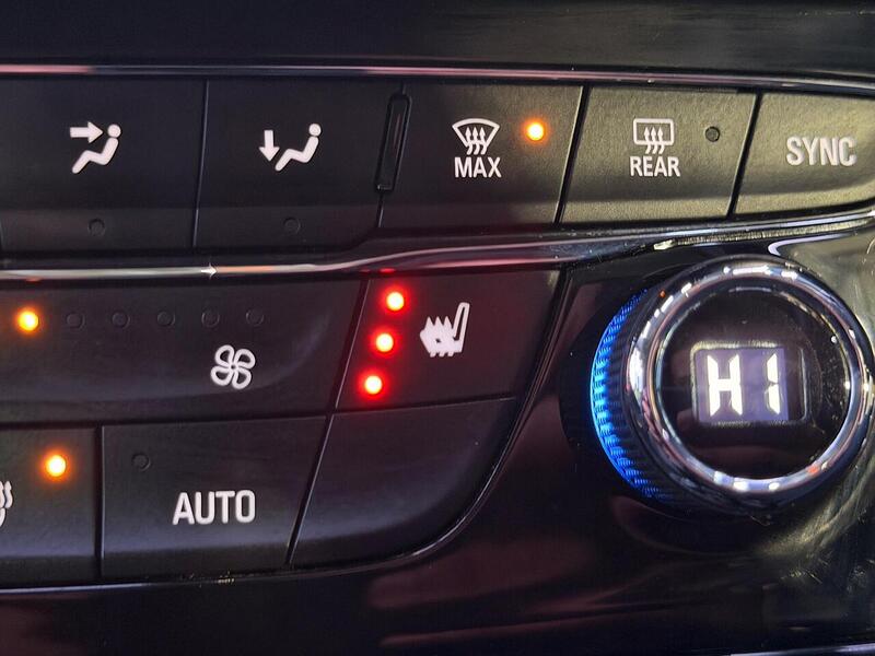 Vauxhall Astra 1.6 CDTi BlueInjection Griffin Euro 6 (s/s) 5dr - U460