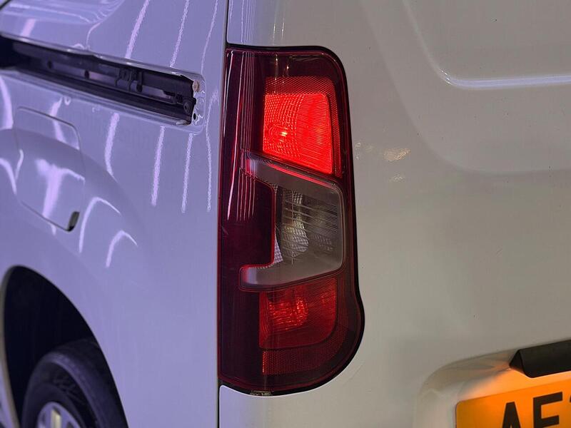 Peugeot Partner 1.5 BlueHDi 1000 Professional Standard Panel Van SWB Euro 6 5dr - U462