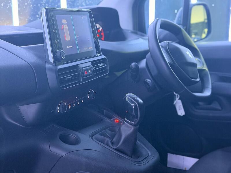 Peugeot Partner 1.5 BlueHDi 1000 Professional Standard Panel Van SWB Euro 6 5dr - U462