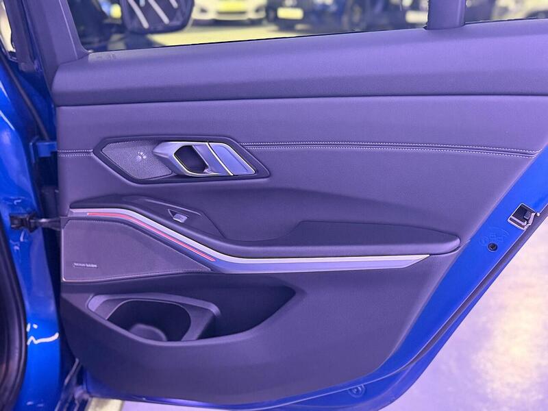 BMW M3 3.0 BiTurbo Competition Steptronic M xDrive Euro 6 (s/s) 4dr - U467