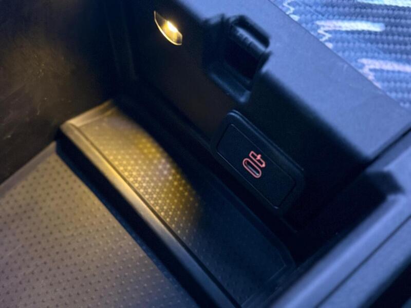 BMW M3 3.0 BiTurbo Competition Steptronic M xDrive Euro 6 (s/s) 4dr - U467