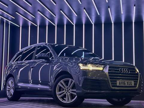 Audi Q7 RS5 Coupe 2 Automatic Petrol