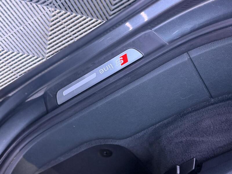 Audi Q7 3.0 TDI V6 S line Tiptronic quattro Euro 6 (s/s) 5dr - U479