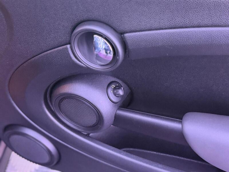 MINI Hatch 1.4 One Steptronic Euro 4 3dr - U484