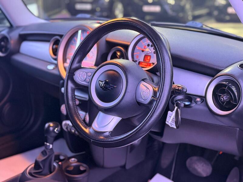 MINI Hatch 1.4 One Steptronic Euro 4 3dr - U484