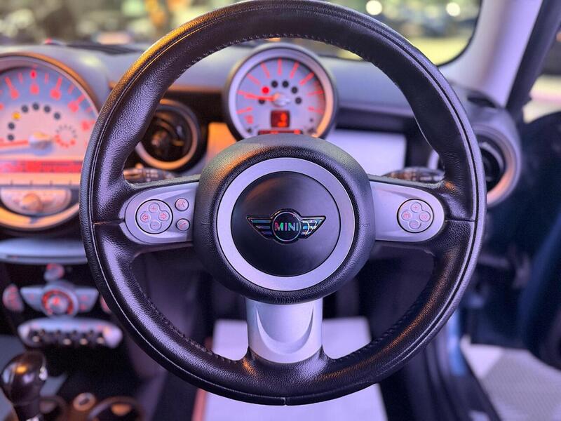 MINI Hatch 1.4 One Steptronic Euro 4 3dr - U484