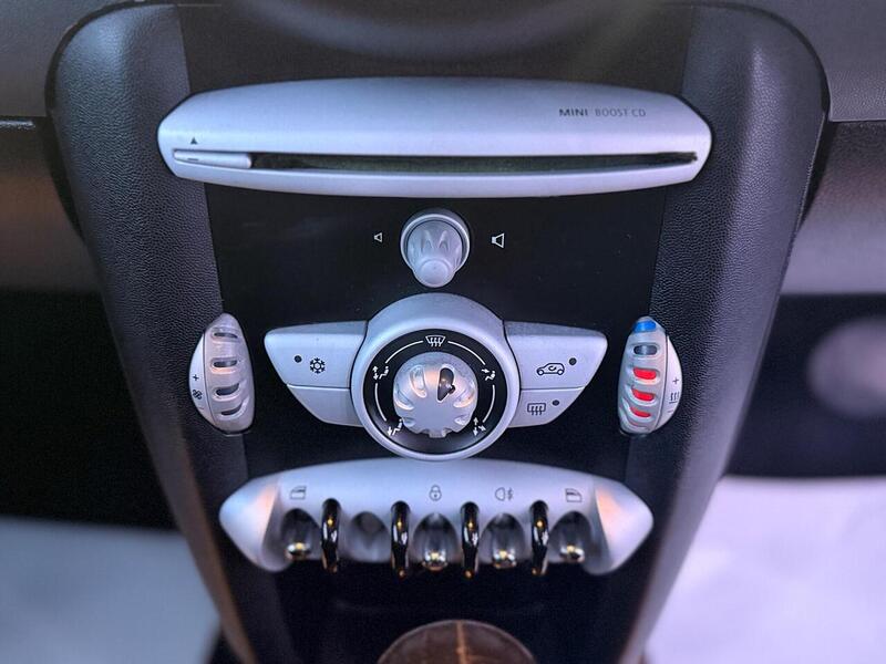 MINI Hatch 1.4 One Steptronic Euro 4 3dr - U484