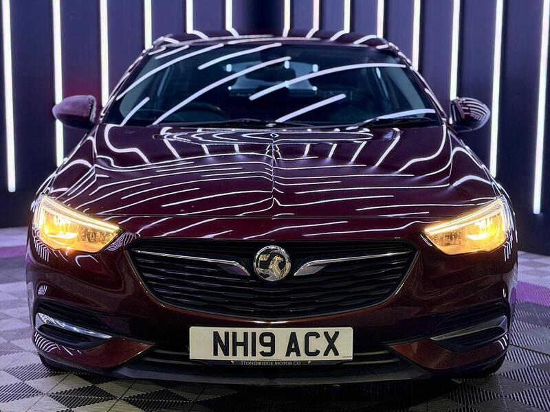 Vauxhall Insignia 1.6 Turbo D ecoTEC Design Nav Grand Sport Euro 6 (s/s) 5dr - U487