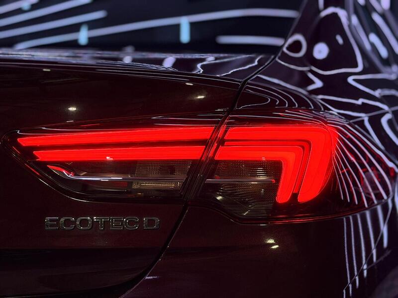 Vauxhall Insignia 1.6 Turbo D ecoTEC Design Nav Grand Sport Euro 6 (s/s) 5dr - U487