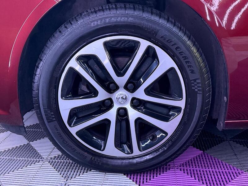 Vauxhall Insignia 1.6 Turbo D ecoTEC Design Nav Grand Sport Euro 6 (s/s) 5dr - U487