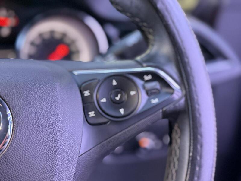 Vauxhall Insignia 1.6 Turbo D ecoTEC Design Nav Grand Sport Euro 6 (s/s) 5dr - U487