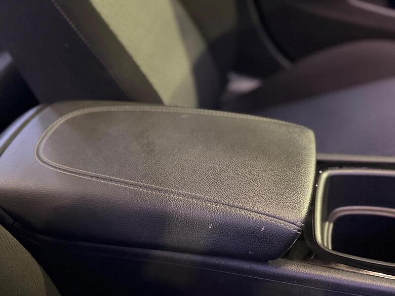 Vauxhall Insignia 1.6 Turbo D ecoTEC Design Nav Grand Sport Euro 6 (s/s) 5dr - U487