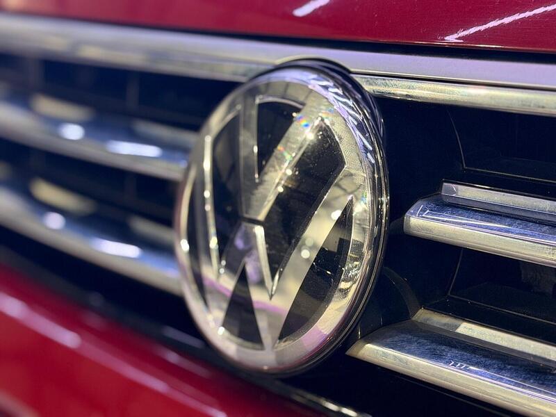 Volkswagen Tiguan 2.0 TDI R-Line Euro 6 (s/s) 5dr - U488