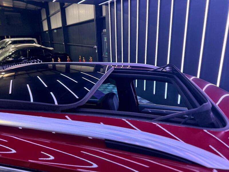 Volkswagen Tiguan 2.0 TDI R-Line Euro 6 (s/s) 5dr - U488