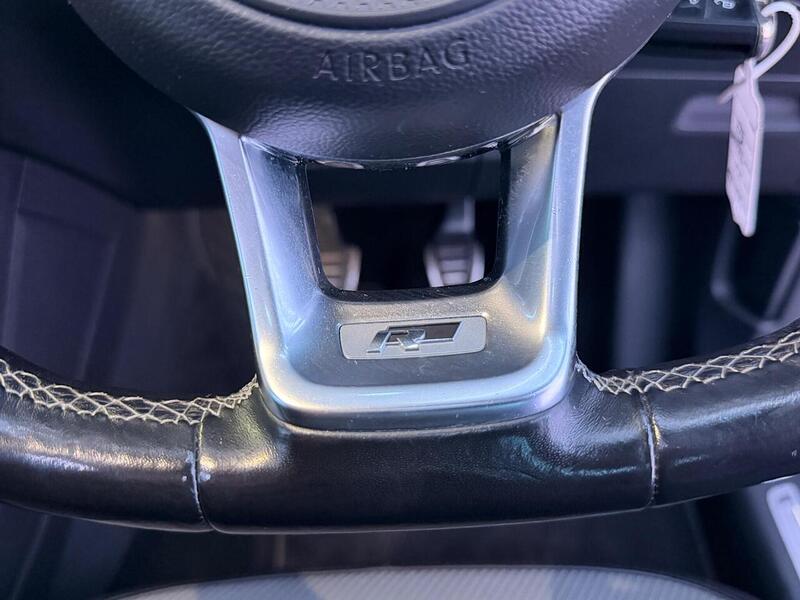 Volkswagen Tiguan 2.0 TDI R-Line Euro 6 (s/s) 5dr - U488