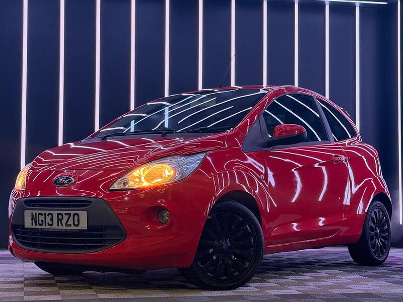 Ford Ka 1.2 Zetec Euro 5 (s/s) 3dr - U489