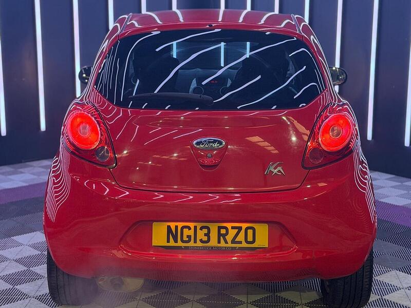 Ford Ka 1.2 Zetec Euro 5 (s/s) 3dr - U489
