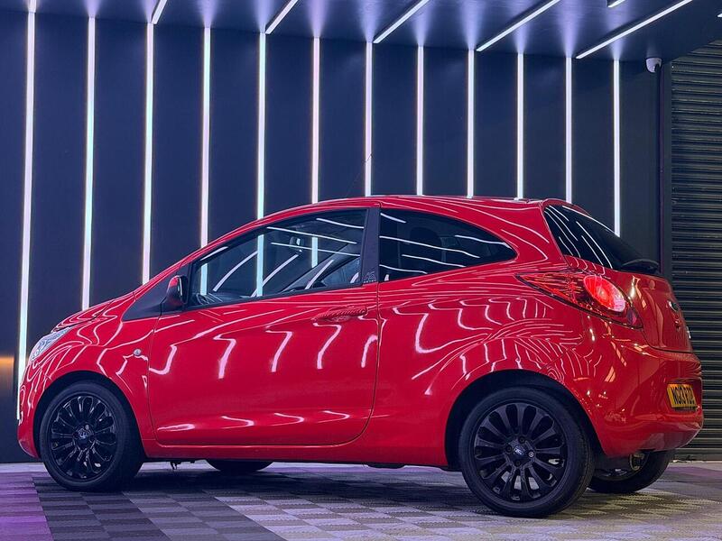 Ford Ka 1.2 Zetec Euro 5 (s/s) 3dr - U489