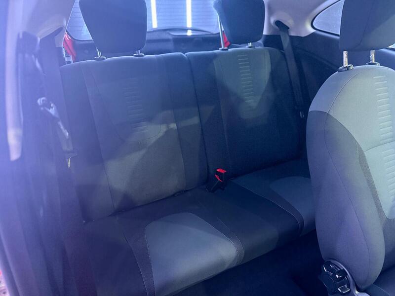 Ford Ka 1.2 Zetec Euro 5 (s/s) 3dr - U489