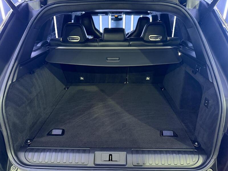 Land Rover Range Rover Sport 5.0 P575 V8 SVR Carbon Edition Auto 4WD Euro 6 (s/s) 5dr - U496