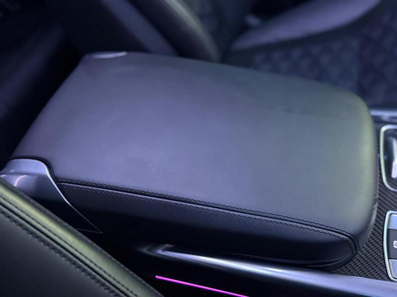 Land Rover Range Rover Sport 5.0 P575 V8 SVR Carbon Edition Auto 4WD Euro 6 (s/s) 5dr - U496