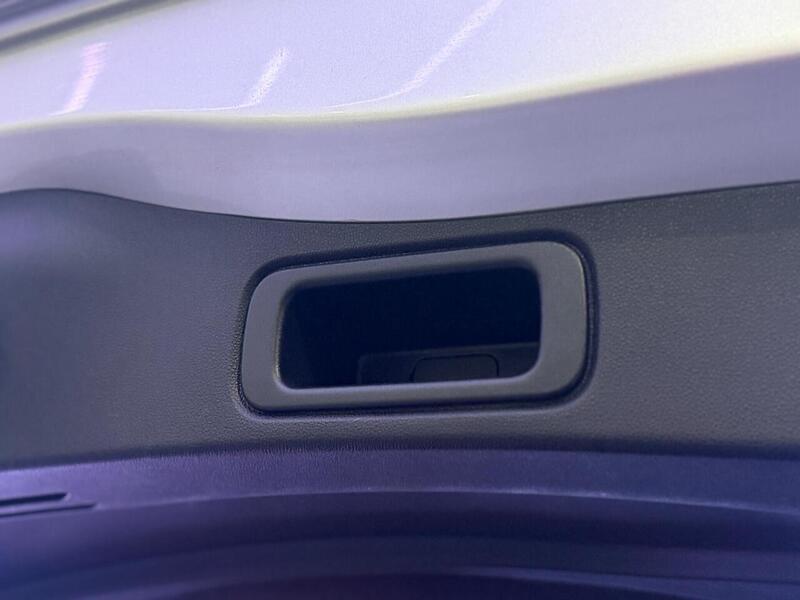 Renault Koleos 2.0 dCi Signature Nav X-Trn A7 4WD Euro 6 (s/s) 5dr - U498