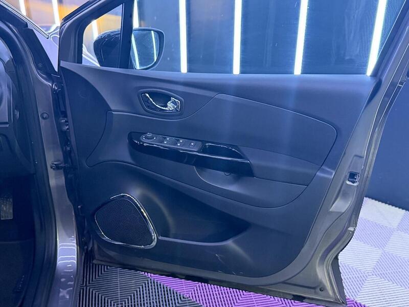 Renault Captur 1.5 dCi Dynamique S MediaNav EDC Euro 5 5dr - U502