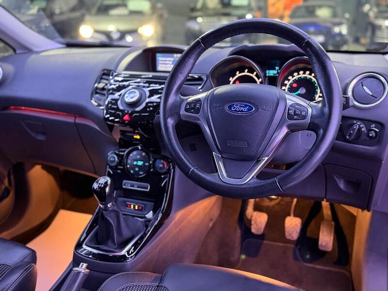 Ford Fiesta 1.0T EcoBoost Titanium X Euro 6 (s/s) 5dr - U505