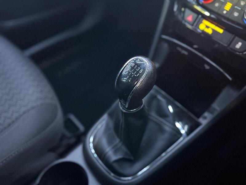 Vauxhall Mokka X 1.6i Active Euro 6 (s/s) 5dr - U507