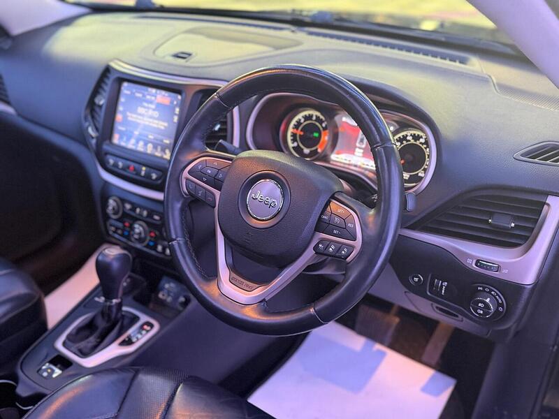 Jeep Cherokee Cherokee Limited SUV 1 Automatic Diesel - U511