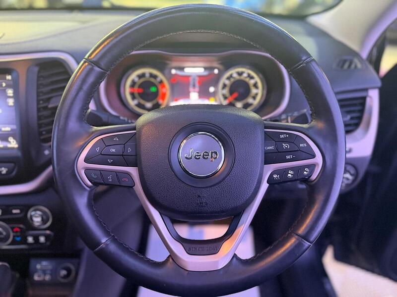 Jeep Cherokee Cherokee Limited SUV 1 Automatic Diesel - U511