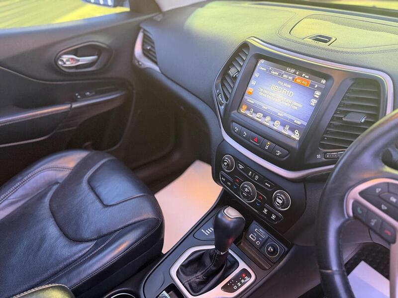 Jeep Cherokee Cherokee Limited SUV 1 Automatic Diesel - U511