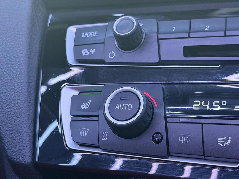 BMW 2 Series 3.0 M235i Auto Euro 6 (s/s) 2dr - U513