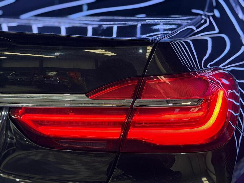 BMW 7 Series 2.0 740Le 9.2kWh M Sport Auto xDrive Euro 6 (s/s) 4dr - U517