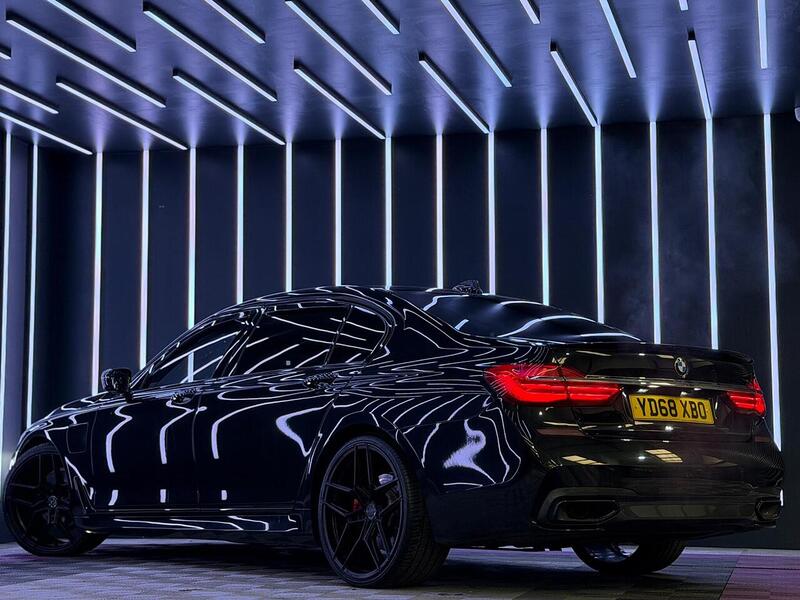 BMW 7 Series 2.0 740Le 9.2kWh M Sport Auto xDrive Euro 6 (s/s) 4dr - U517