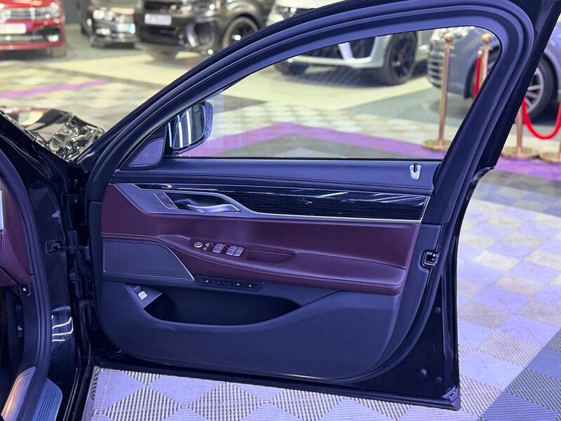 BMW 7 Series 2.0 740Le 9.2kWh M Sport Auto xDrive Euro 6 (s/s) 4dr - U517