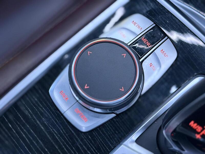 BMW 7 Series 2.0 740Le 9.2kWh M Sport Auto xDrive Euro 6 (s/s) 4dr - U517