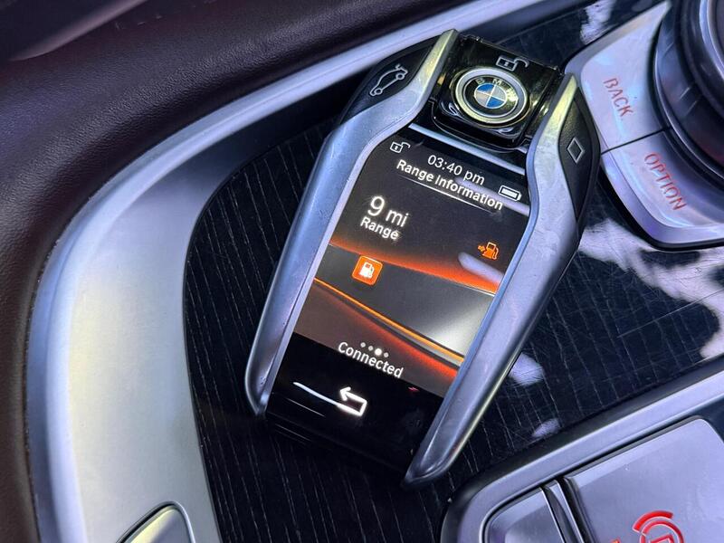 BMW 7 Series 2.0 740Le 9.2kWh M Sport Auto xDrive Euro 6 (s/s) 4dr - U517