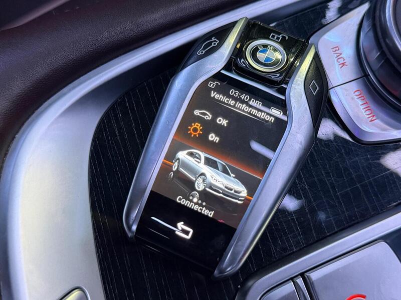 BMW 7 Series 2.0 740Le 9.2kWh M Sport Auto xDrive Euro 6 (s/s) 4dr - U517