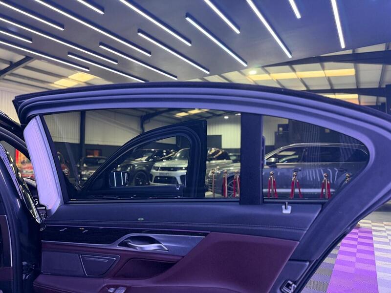 BMW 7 Series 2.0 740Le 9.2kWh M Sport Auto xDrive Euro 6 (s/s) 4dr - U517