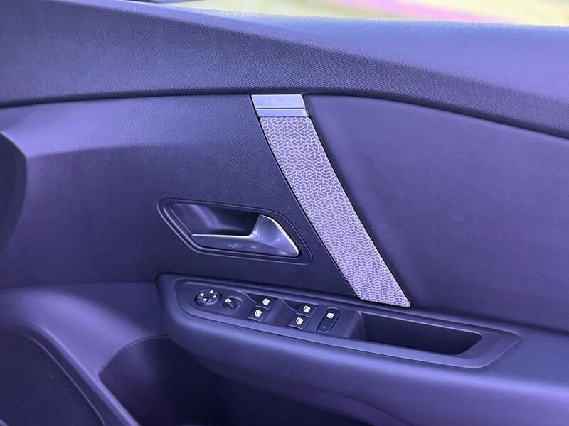 Citroen C4 1.5 BlueHDi Shine EAT8 Euro 6 (s/s) 5dr - U523